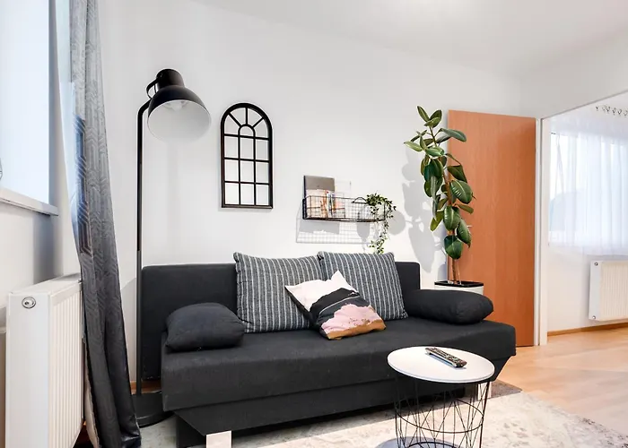 شقة Ruhige Oase In Der Naehe Von Parkanlage Und Krankenhaus